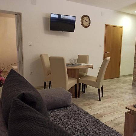 Studio Apartments Una Korenica Exterior photo